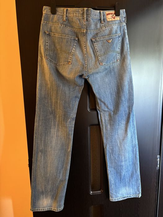 Vand blugi de baieti Armani clasici originali in stare buna