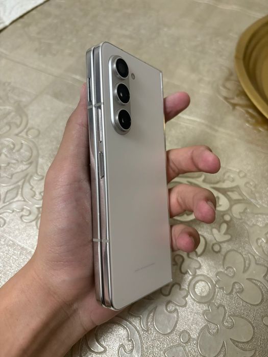 Samsung Z Fold 5 256/12