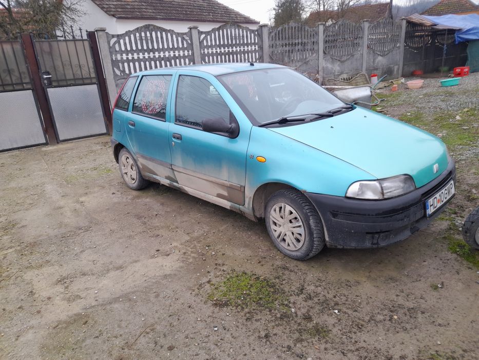 Vând  Fiat punto  1100cc sau schimb cu motocicleta