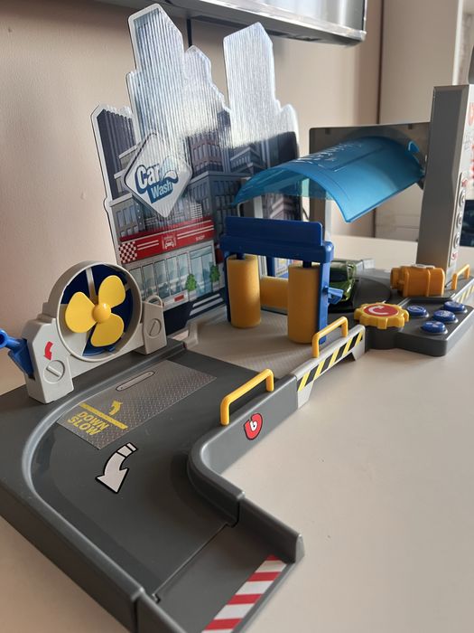 Автомивка Bburago