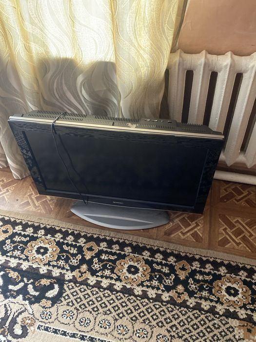 Телевизор Шарп японски
