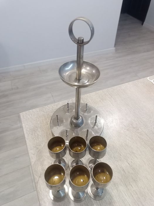 Представителен СОЦ сет за ракия – любимият стил на Тодор Живков