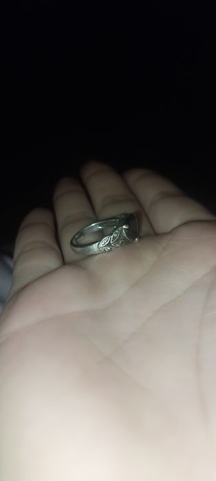 Ювелирное кольцо ручной работы