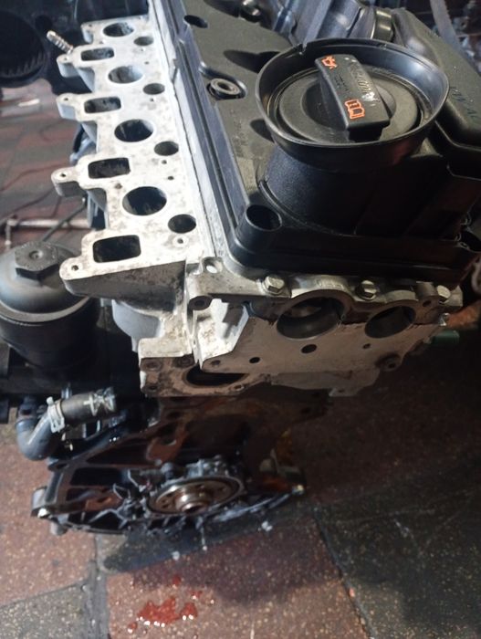 Motor complet fara anexe vw amarok 2.0tdi euro5 bi turbo cnea cneb