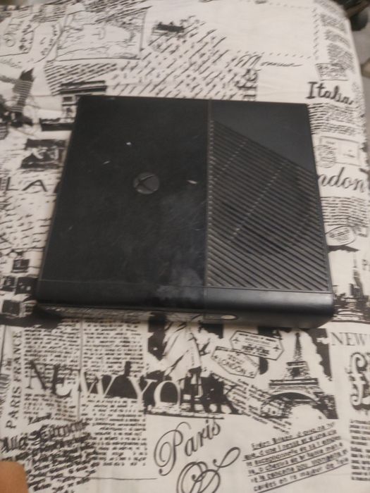 Приставка xbox 360 E