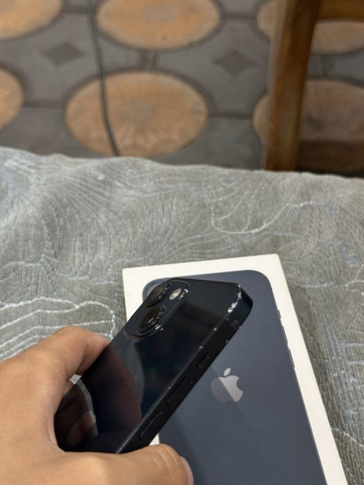 iPhone 13 На гарантии 93%акб
