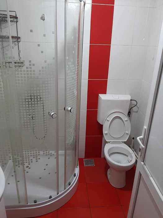 Cameră de închiriat, utilități incluse în preț