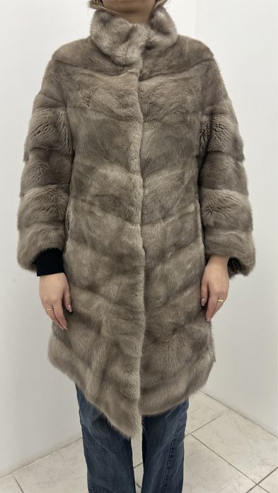 Продам норковую шубу