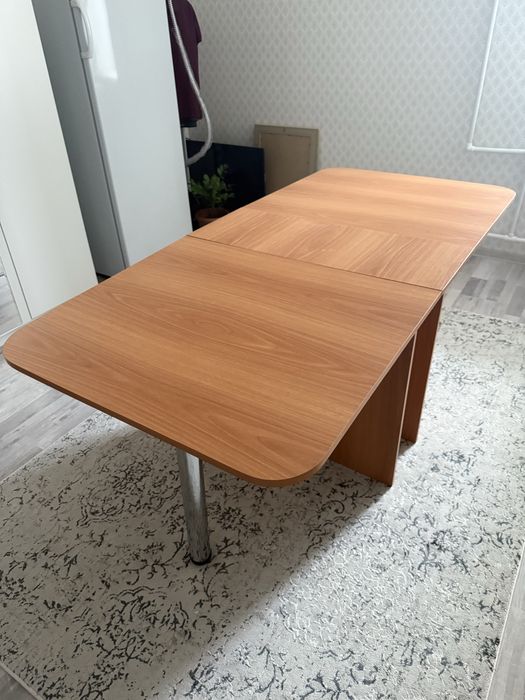 Продам Стол раскладной