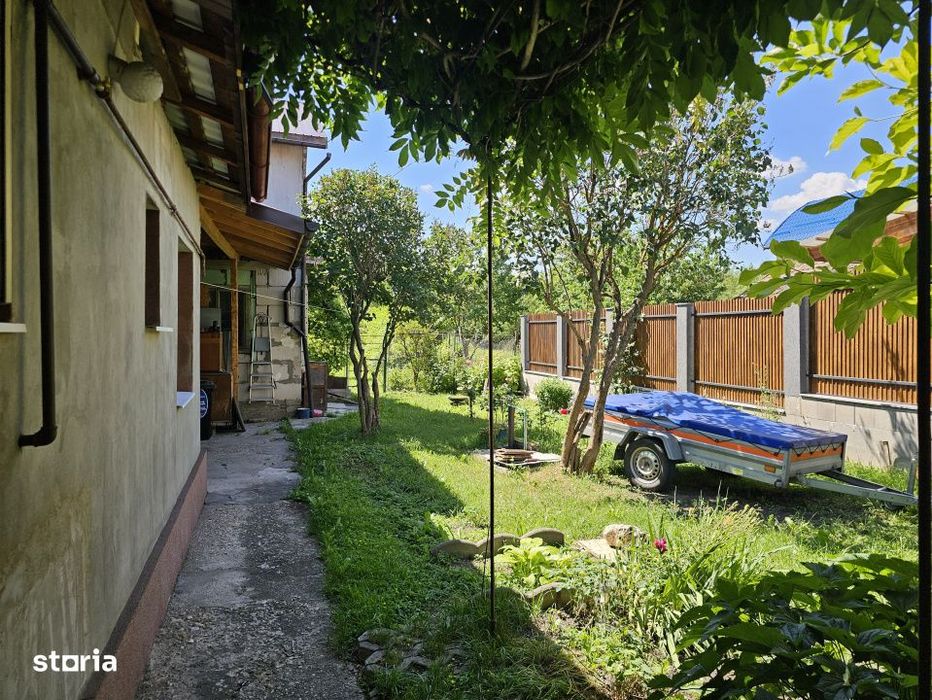 Casa individuala cu teren 321 mp | Front 13 m | Intre Lacuri