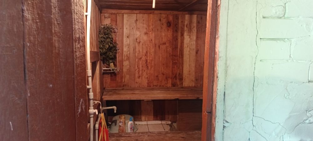 продам дом на далный