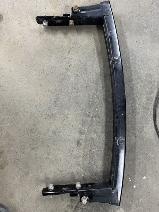 Задна греда за Jeep Grand Cherokee WK2 2020