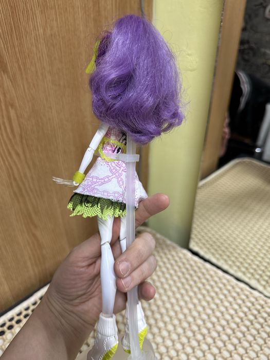 Продам куклу  монстр хай!