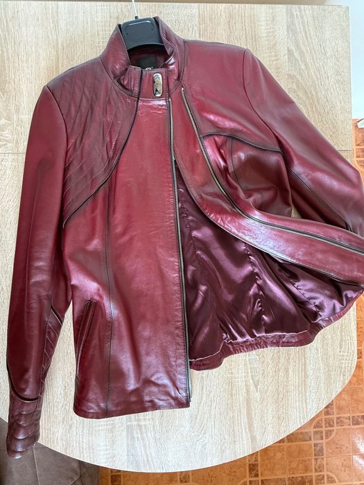 Ново дамско яке от агнешка кожа