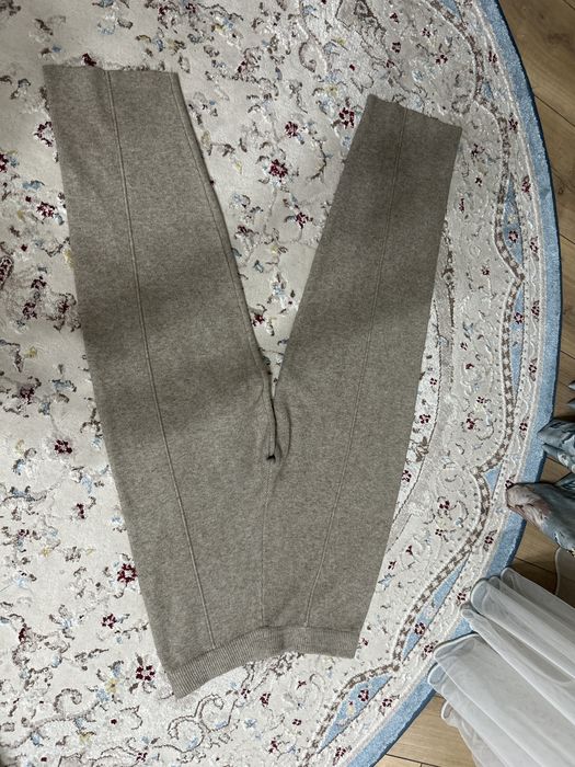 Отдам даром вещи для беременных