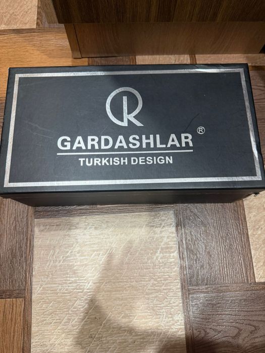 Продам мужскую зимнюю обувь