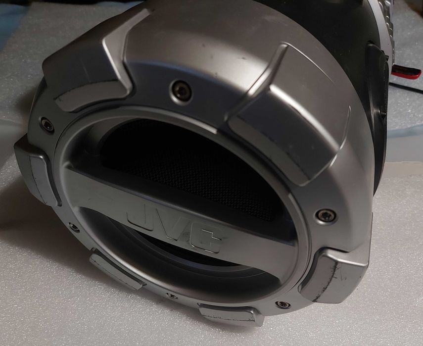 JVC RV-NB50 Powered Woofer CD System