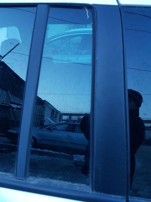 Geam Fix Usa / Portiera Stanga Spate Opel Zafira B 2005 - 2014