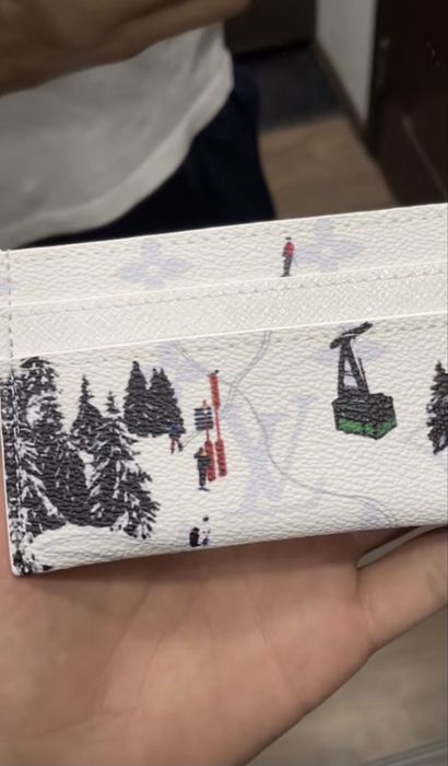 Louis Vuitton cardholder / LV портомоне/кардхолдър