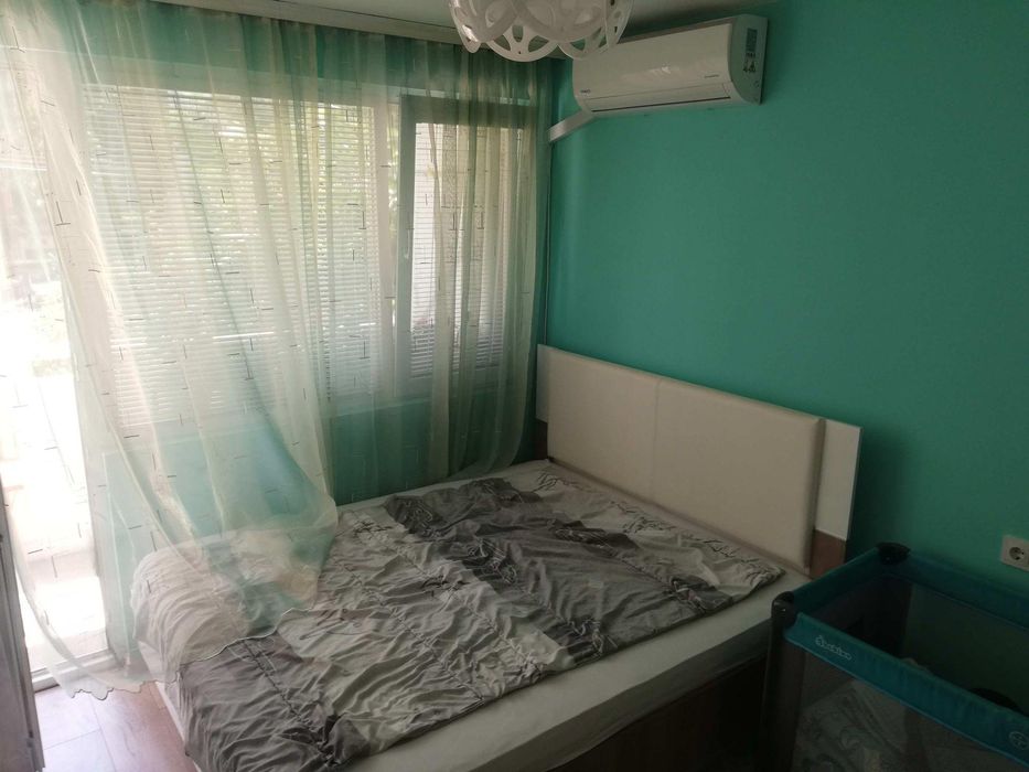 Дава се под наем Тристаен апартамент в Бургас, Център - 110 кв.м за 648.21 € - Снимка #4