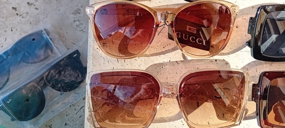 Ochelari de soare diferite firme