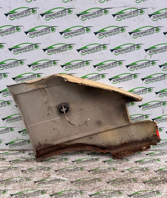 Aripa fata stanga Volkswagen VW Transporter T4