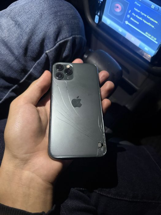 iphone 11pro срочно продам