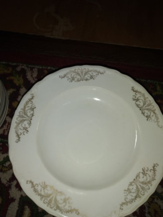 Тарелки для второго блюда  и глубокие Япония