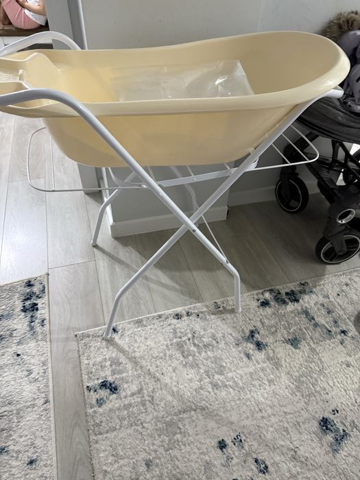 Ванночка с подставкой