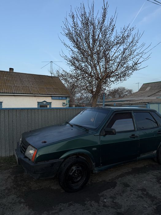 Продам ваз 21099