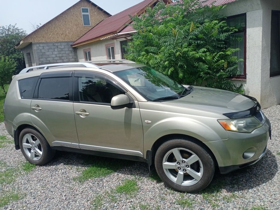 Митсубиси Аутлендер