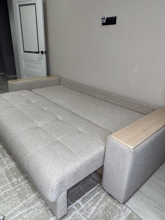 Продам диван в хорошем состоянии