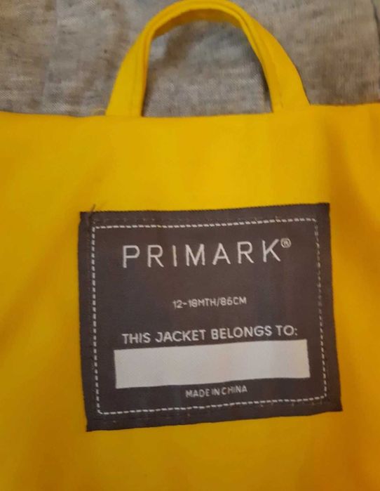 Geaca de ploaie,marimea 86