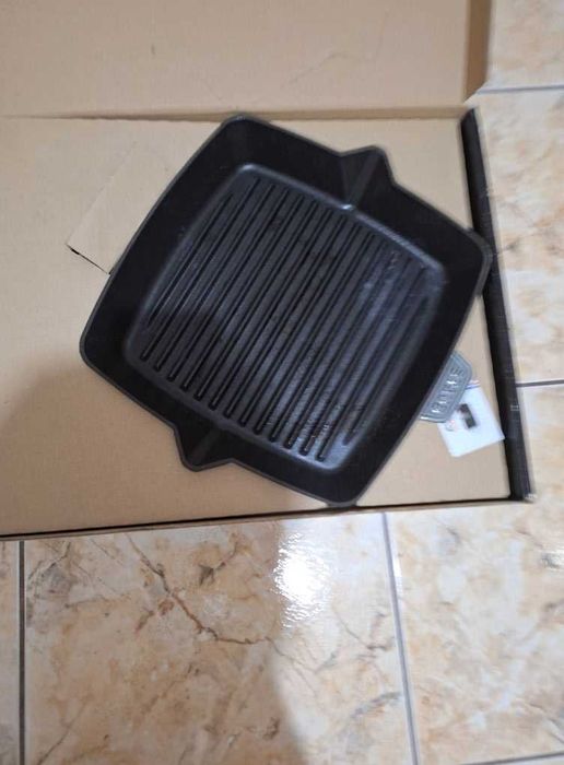 Tava din fonta STAUB-Franta.