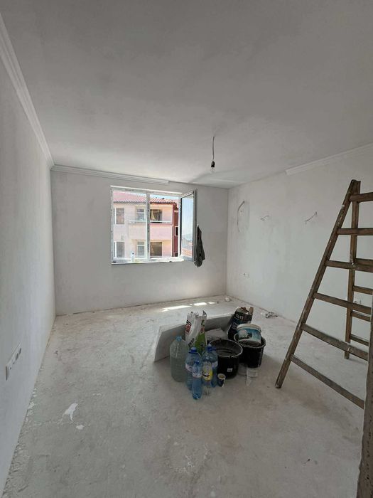 Продава се Тристаен апартамент в Айтос - 89 кв.м за 1461 €/кв.м - Снимка #1