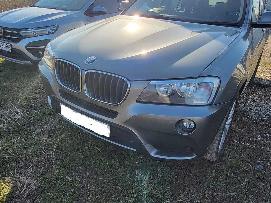 Far/bara/capota/tragar/radiatoare/aripa BMW X3 F25