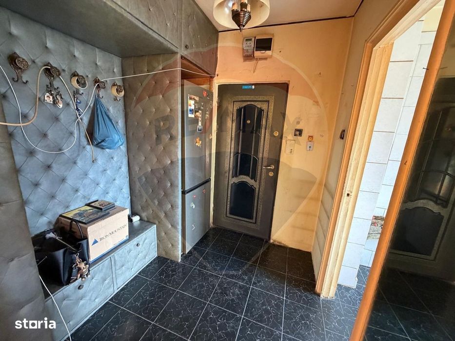 De vanzare Apartament 2 cam zona Titan - Auchan