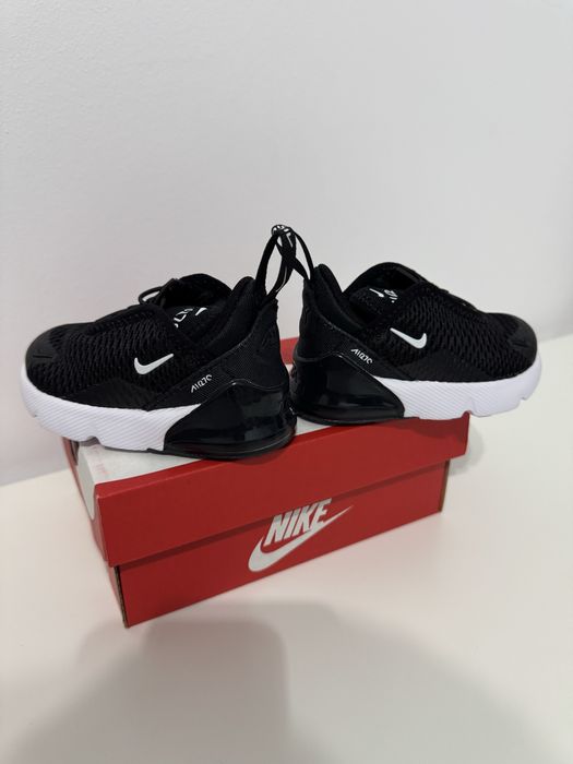 Nike baietei marimea 19.5