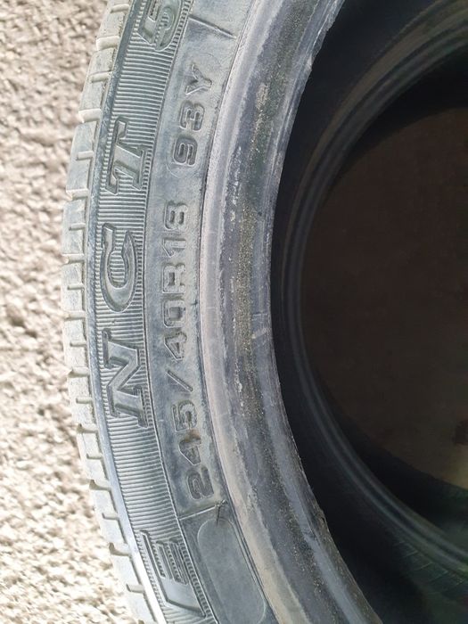 Продаю летние шины 2шт