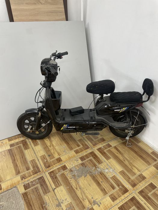 Электро Скутер evestar 777