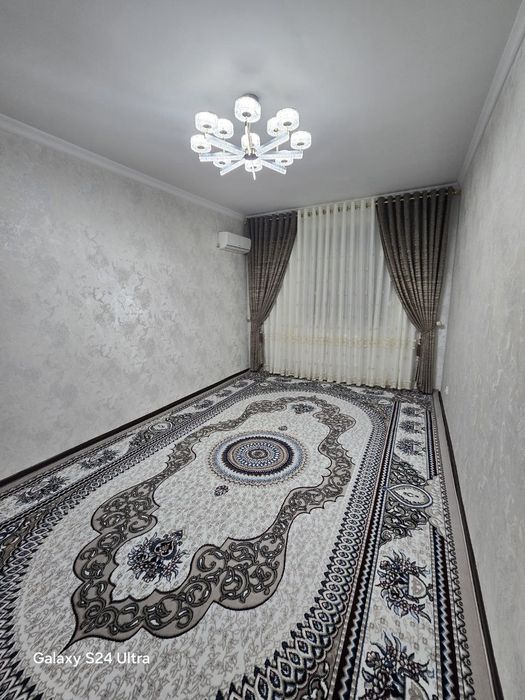 2 хонали 2 каватда жойлашган квартира сотилади. 5 каватли янги гиштли