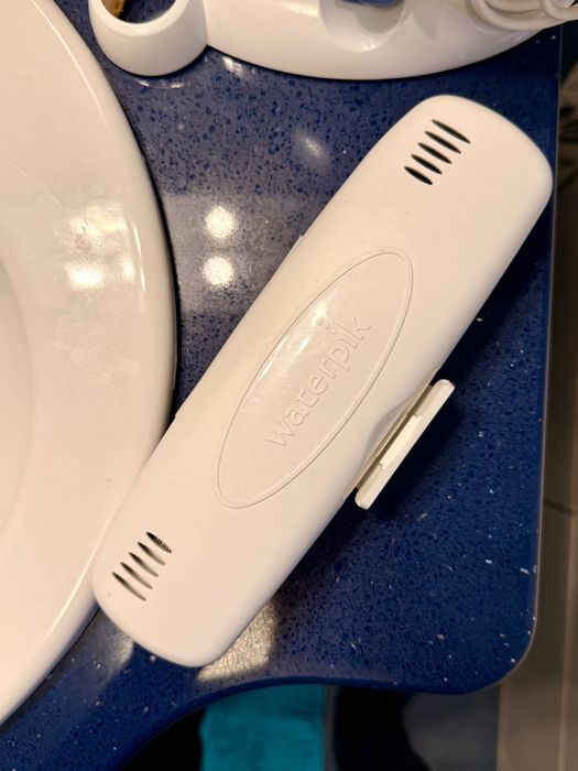 Periuta electrica cu dus bucal Waterpik WP-900 Complete Care