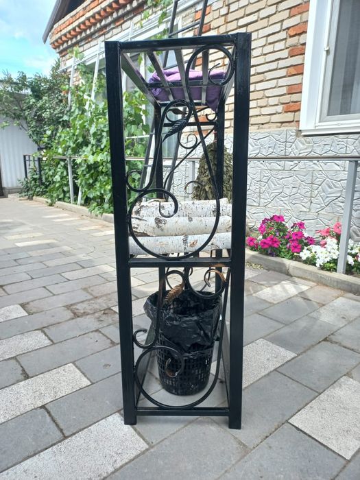 Дровница кованая металлическая