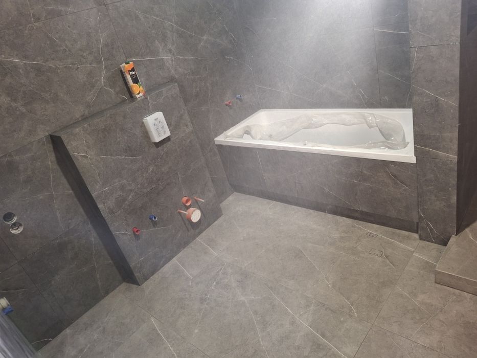 Кафельщик. Укладка плитки