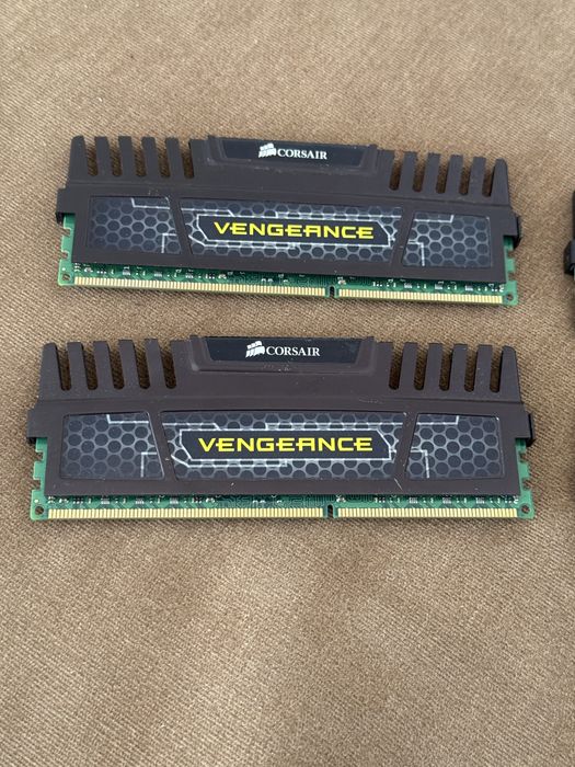 corsair Vengeance DDR3 16GB