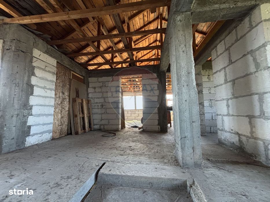 Vilă în Țegheș, comuna Domnești, P+1, aproape de pădure, acces rapid