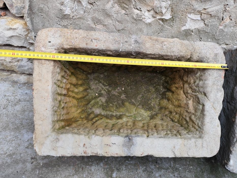 Каменни корита...