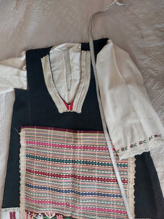 Ямболска носия - сукман "Белкосник", риза и престилка