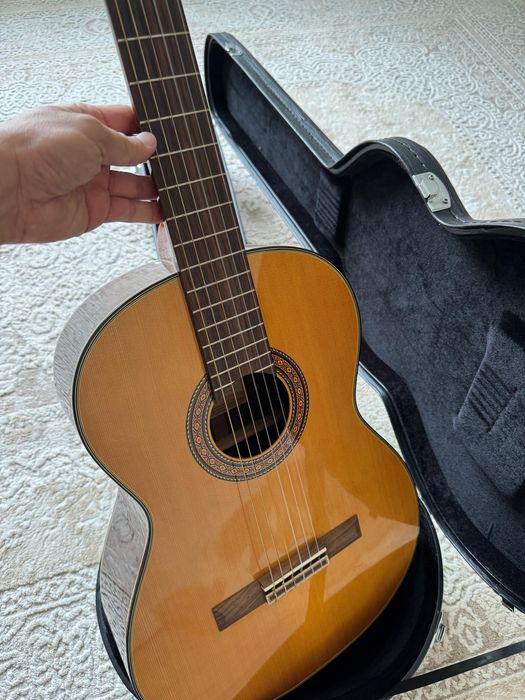 Takamine C132S — классическая гитара