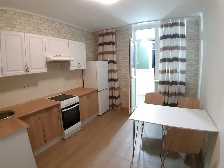 Дава се под наем Двустаен апартамент в София, Център - 55 кв.м за 382.5 € - Снимка #1